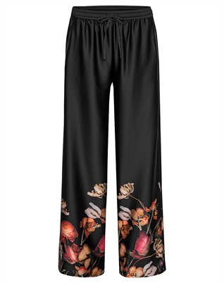 Nomi Hose - Black Blossom